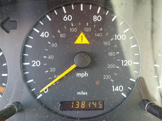 4JGAB72E7YA171281 - 2000 MERCEDES-BENZ ML 430 银色 照片 8