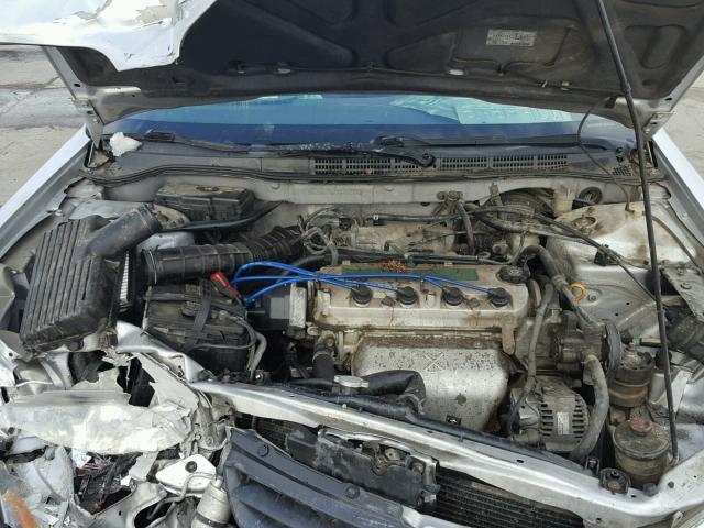 1HGCG3165YA015193 - 2000 HONDA ACCORD LX GRAY photo 7