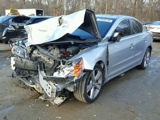 19VDE1F35EE001193 - 2014 ACURA ILX 20 SILVER photo 2