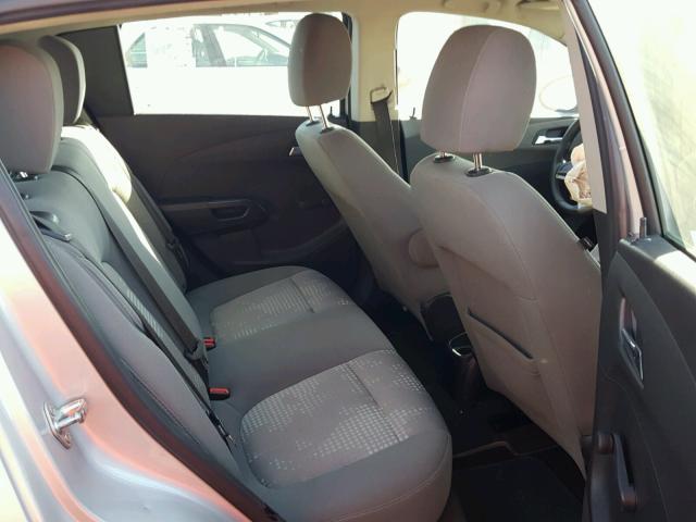 1G1JA6SH4C4115116 - 2012 CHEVROLET SONIC LS Արծաթագույն լուսանկար 6