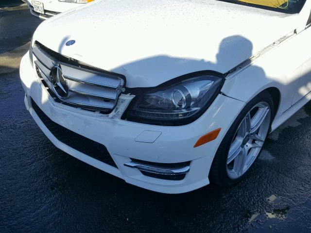 WDDGF4HB0DR250727 - 2013 MERCEDES-BENZ C 250 WHITE photo 9