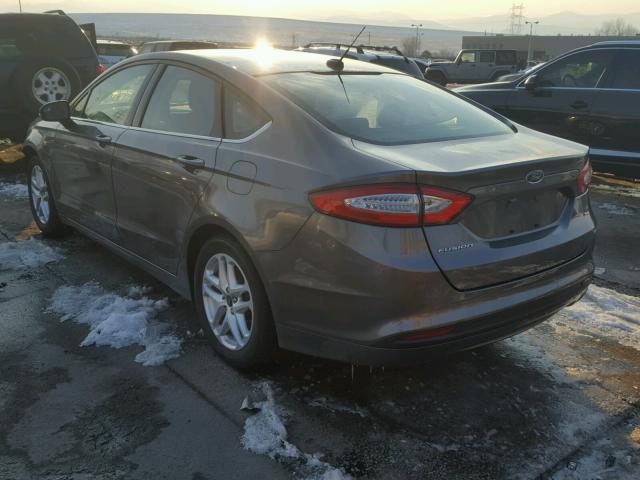 1FA6P0H75E5380671 - 2014 FORD FUSION SE GRAY photo 3