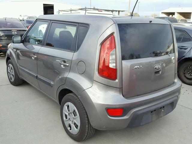 KNDJT2A50D7522965 - 2013 KIA SOUL GRAY photo 3