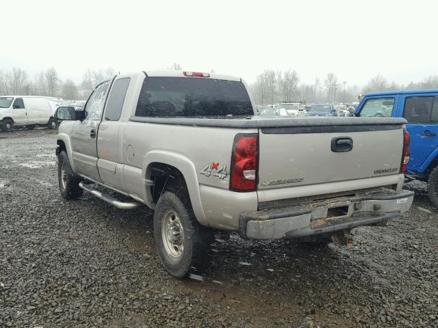 1GCHK292X4E348605 - 2004 CHEVROLET SILVERADO BEIGE photo 3