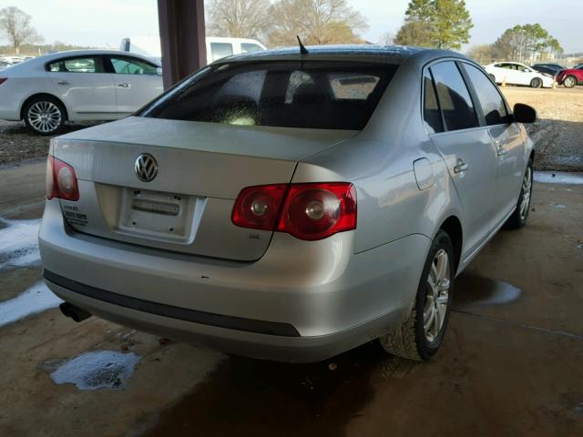 3VWEF71K67M081720 - 2007 VOLKSWAGEN JETTA WOLF SILVER photo 4