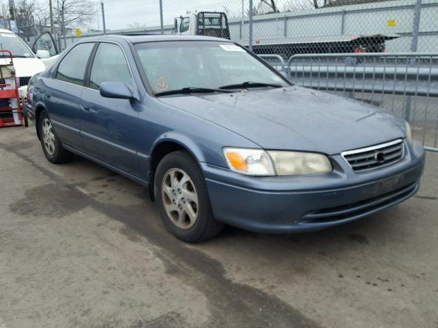 JT2BG28K510558233 - 2001 TOYOTA CAMRY LE BLUE photo 1