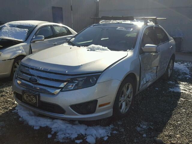 3FAHP0HA1CR157719 - 2012 FORD FUSION SE SILVER photo 2