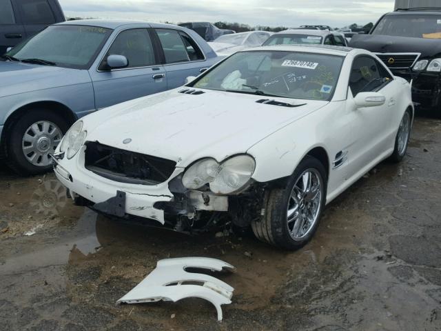 WDBSK75F46F115049 - 2006 MERCEDES-BENZ SL 500 WHITE photo 2