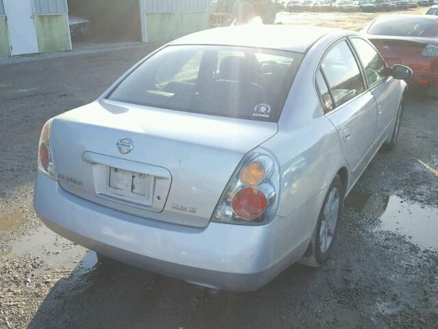 1N4AL11D24C110030 - 2004 NISSAN ALTIMA BAS SILVER photo 4