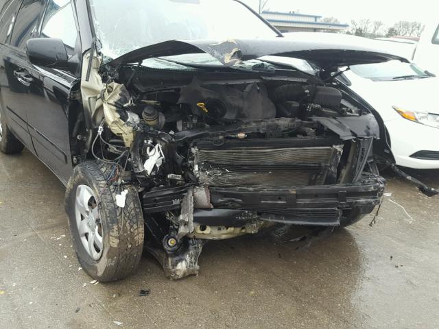 KNDMG4C32A6348942 - 2010 KIA SEDONA LX BLACK photo 9