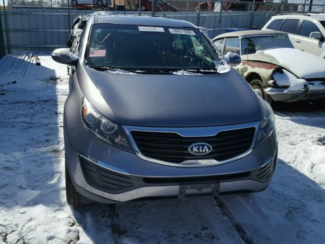 KNDPBCA21C7241068 - 2012 KIA SPORTAGE L SILVER photo 9