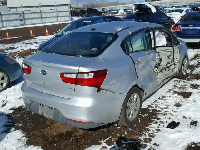 KNADM4A3XG6640369 - 2016 KIA RIO LX SILVER photo 4