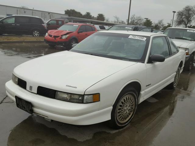 1G3WH14T0MD342009 - 1991 OLDSMOBILE CUTLASS SU WHITE photo 2