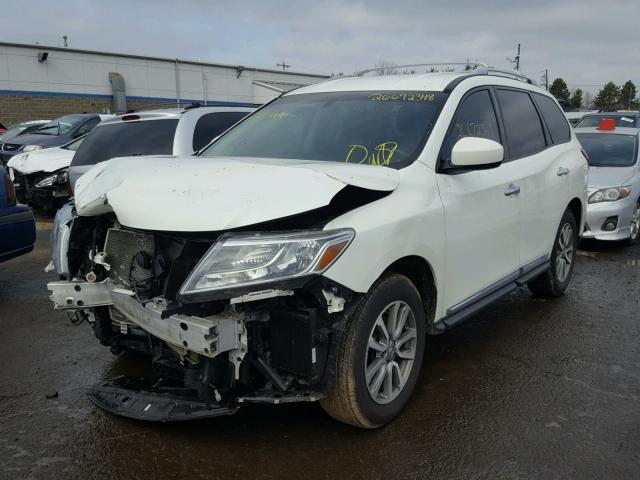 5N1AR2MM8DC610151 - 2013 NISSAN PATHFINDER WHITE photo 2