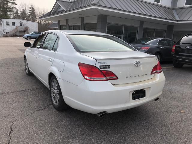 4T1BK36B85U056261 - 2005 TOYOTA AVALON XL WHITE photo 3