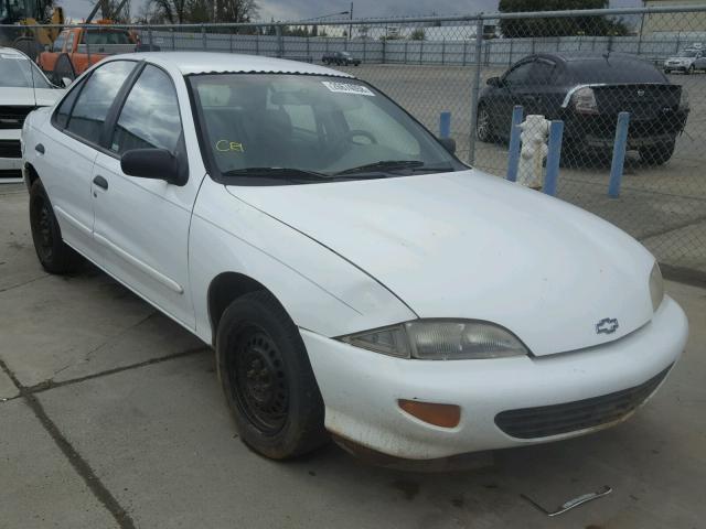 1G1JF5243W7163072 - 1998 CHEVROLET CAVALIER L WHITE photo 1