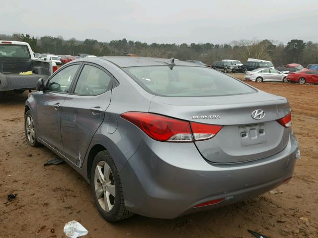 KMHDH4AE7DU723852 - 2013 HYUNDAI ELANTRA GL GRAY photo 3