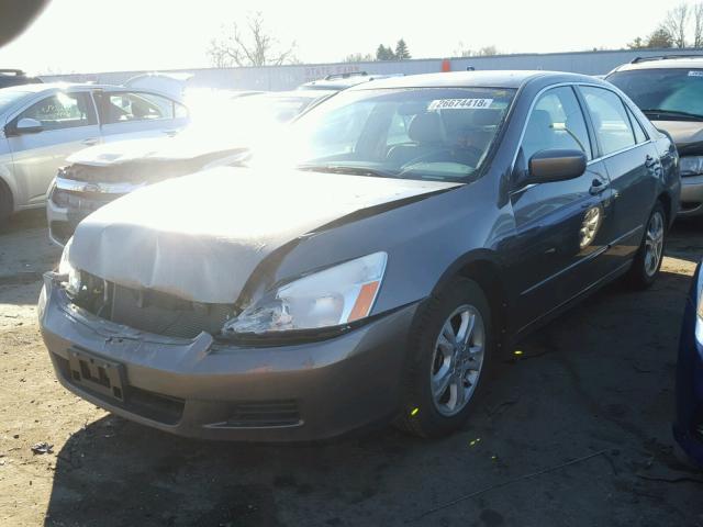 1HGCM56836A075601 - 2006 HONDA ACCORD EX GRAY photo 2