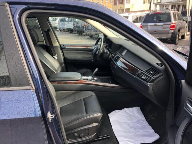 5UXZW0C55BL657762 - 2011 BMW X5 XDRIVE3 ლურჯი ფოტო 8