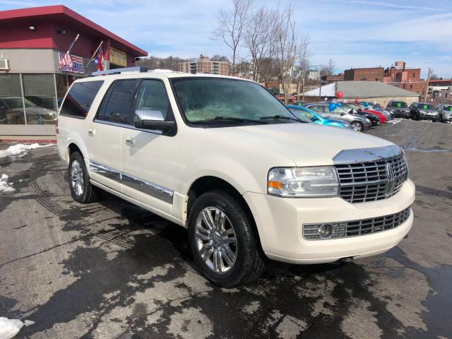 5LMFL285X7LJ12514 - 2007 LINCOLN NAVIGATOR WHITE photo 1