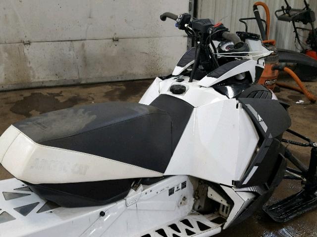 4UF14SNWXET107797 - 2014 ARCTIC CAT XF900 WHITE photo 5