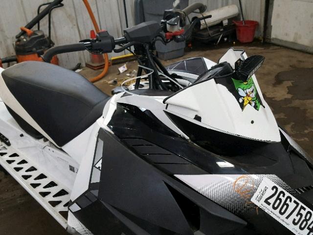 4UF14SNWXET107797 - 2014 ARCTIC CAT XF900 WHITE photo 9