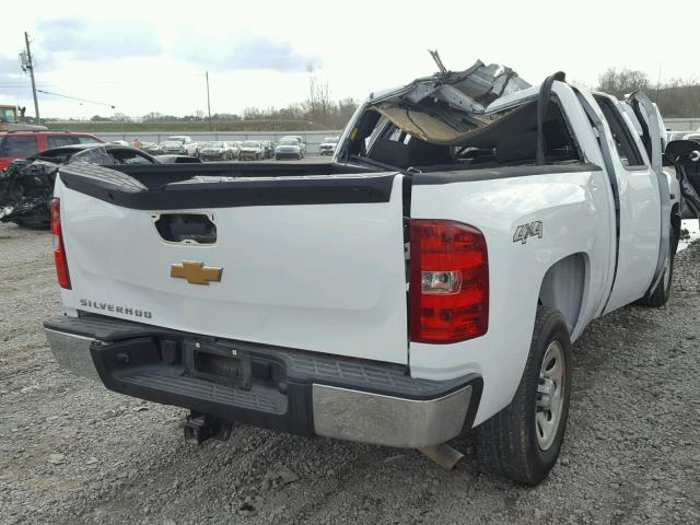 1GCRKPEA7DZ207594 - 2013 CHEVROLET SILVERADO WHITE photo 4