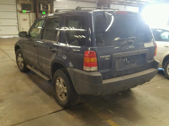 1FMCU931X4KA62022 - 2004 FORD ESCAPE XLT BLUE photo 3