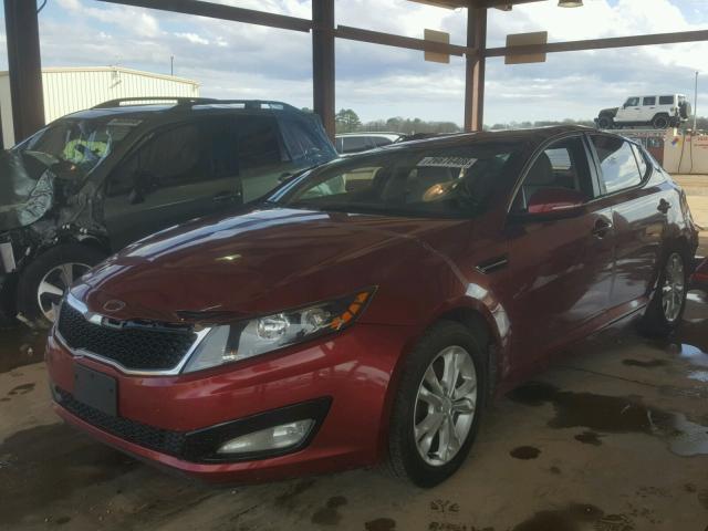 5XXGN4A75DG204364 - 2013 KIA OPTIMA EX RED photo 2