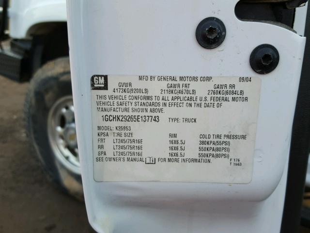 1GCHK29265E137743 - 2005 CHEVROLET SILVERADO WHITE photo 10