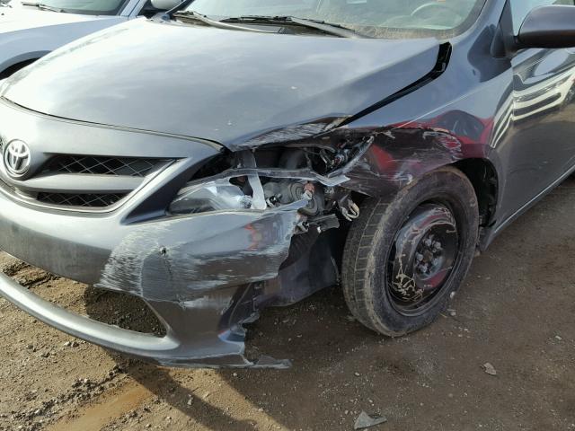 2T1BU4EE3BC638325 - 2011 TOYOTA COROLLA BA GRAY photo 9