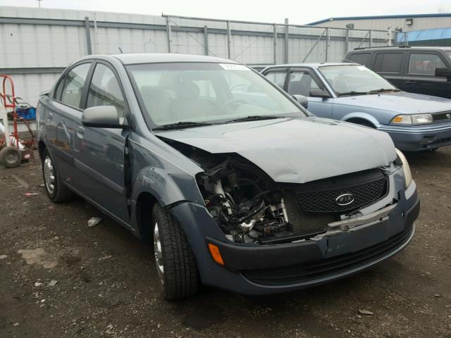 KNADE123276225511 - 2007 KIA RIO BASE GRAY photo 1