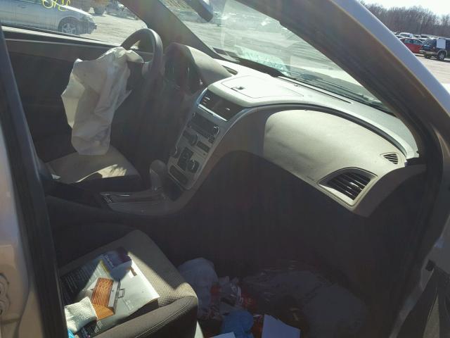 1G1ZB5EB8AF144461 - 2010 CHEVROLET MALIBU LS ოქროსფერი ფოტო 5