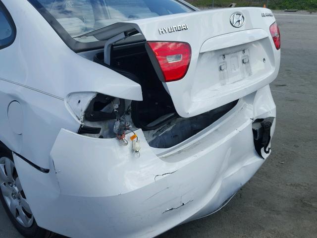 KMHDU46D19U591478 - 2009 HYUNDAI ELANTRA GL WHITE photo 9