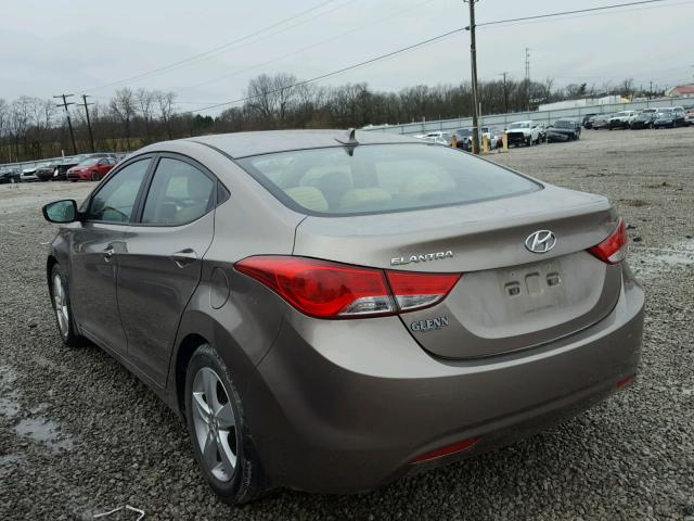 5NPDH4AE6DH428868 - 2013 HYUNDAI ELANTRA GL BROWN photo 3