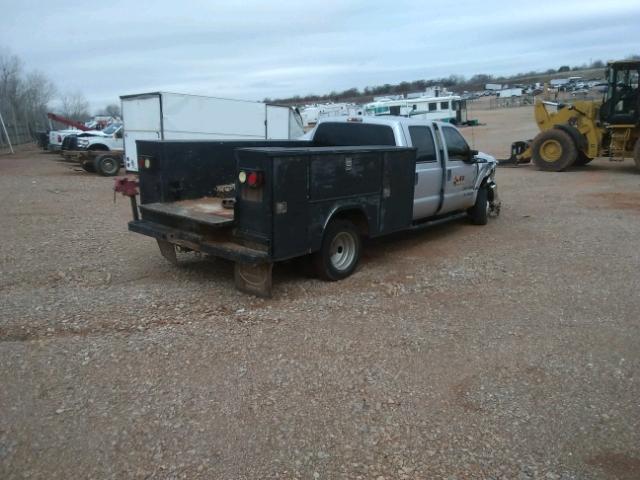 1FD8W3H68BEB66988 - 2011 FORD F350 SUPER SILVER photo 4