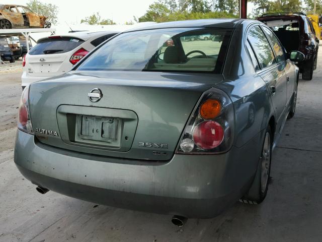 1N4BL11D32C261637 - 2002 NISSAN ALTIMA SE GREEN photo 4