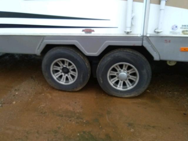 2GRFW34T88S084843 - 2008 TITA TRAILER WHITE photo 9