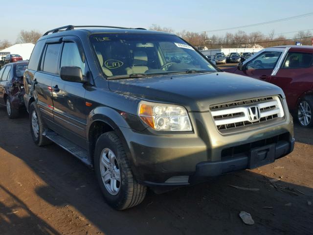 2HKYF181X6H536504 - 2006 HONDA PILOT LX GREEN photo 1