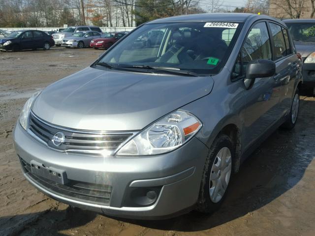 3N1BC1CP7AL355771 - 2010 NISSAN VERSA S GRAY photo 2