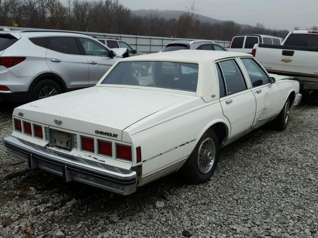 1G1BN69HXFX131323 - 1985 CHEVROLET CAPRICE CL WHITE photo 4