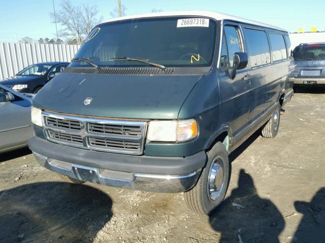 2B5WB35Z5TK131143 - 1996 DODGE RAM WAGON GREEN photo 2