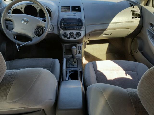 1N4AL11D92C292192 - 2002 NISSAN ALTIMA BAS WHITE photo 9