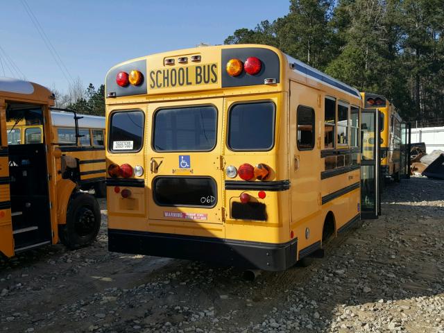 1GBJG316771229949 - 2007 CHEVROLET EXPRESS G3 YELLOW photo 4