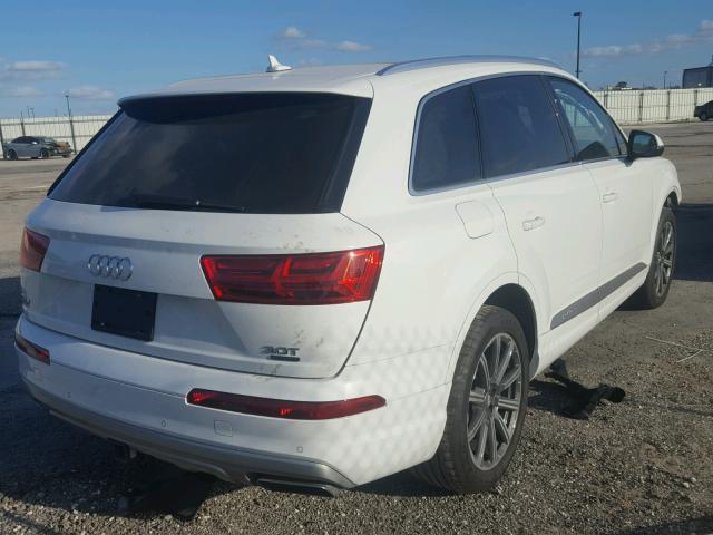 WA1LAAF71HD004867 - 2017 AUDI Q7 PREMIUM WHITE photo 4