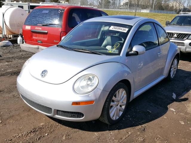 3VWRG31C88M501527 - 2008 VOLKSWAGEN NEW BEETLE 银色 照片 2