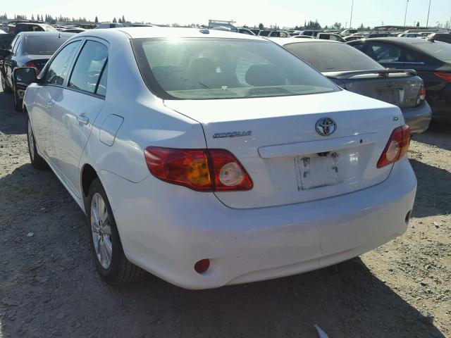 1NXBU4EE1AZ368248 - 2010 TOYOTA COROLLA BA WHITE photo 3