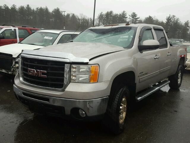 1GTHK23628F104166 - 2008 GMC SIERRA K25 GRAY photo 2