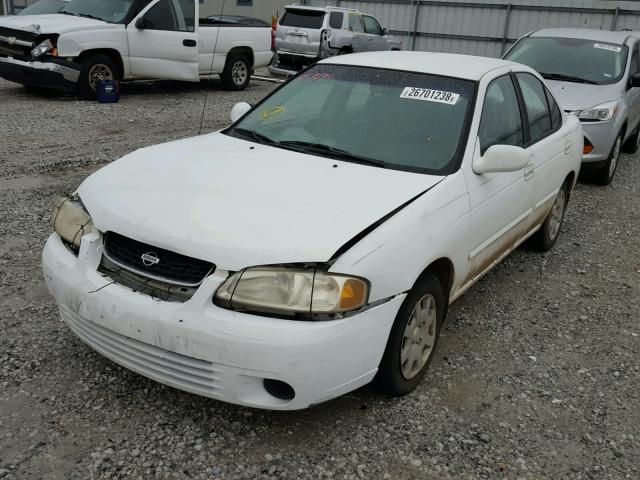 3N1CB51DX2L673652 - 2002 NISSAN SENTRA XE WHITE photo 2