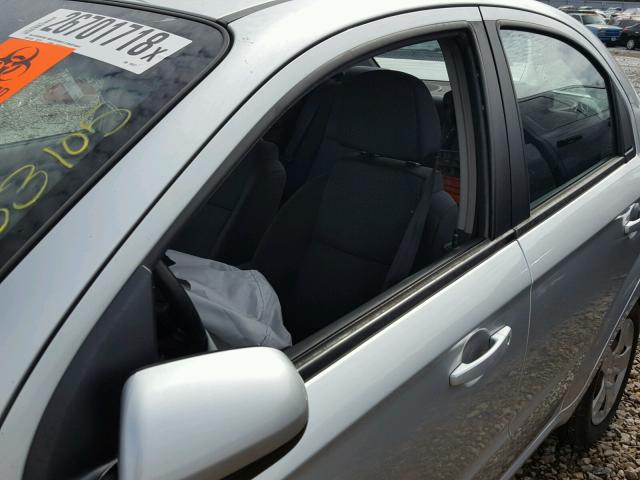 KL1TD5DE7BB190317 - 2011 CHEVROLET AVEO LS SILVER photo 9